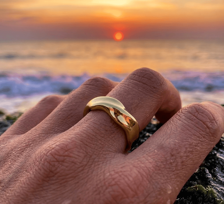 Aurify Morbius Ring aus Edelstahl