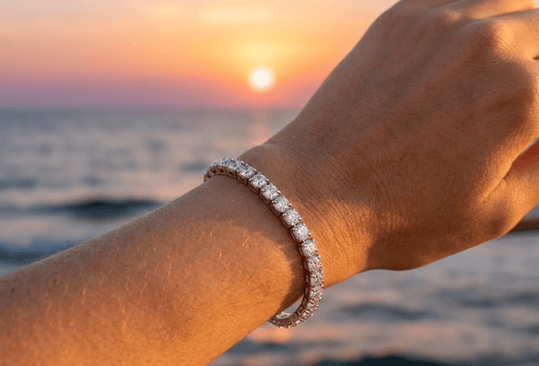 Aurify Versilbertes Tennis-Armband mit Zirkonia, massiv gearbeitet